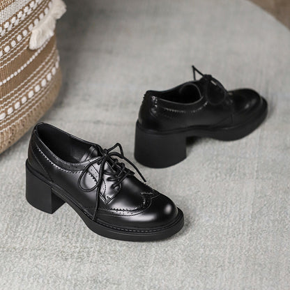 Chaussures Derby à Talon Carré – Style Intemporel